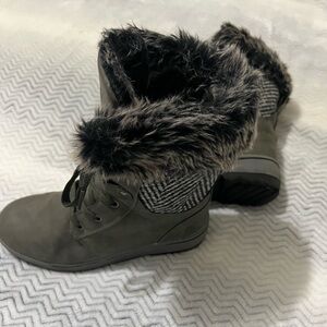 Women’s winter boots